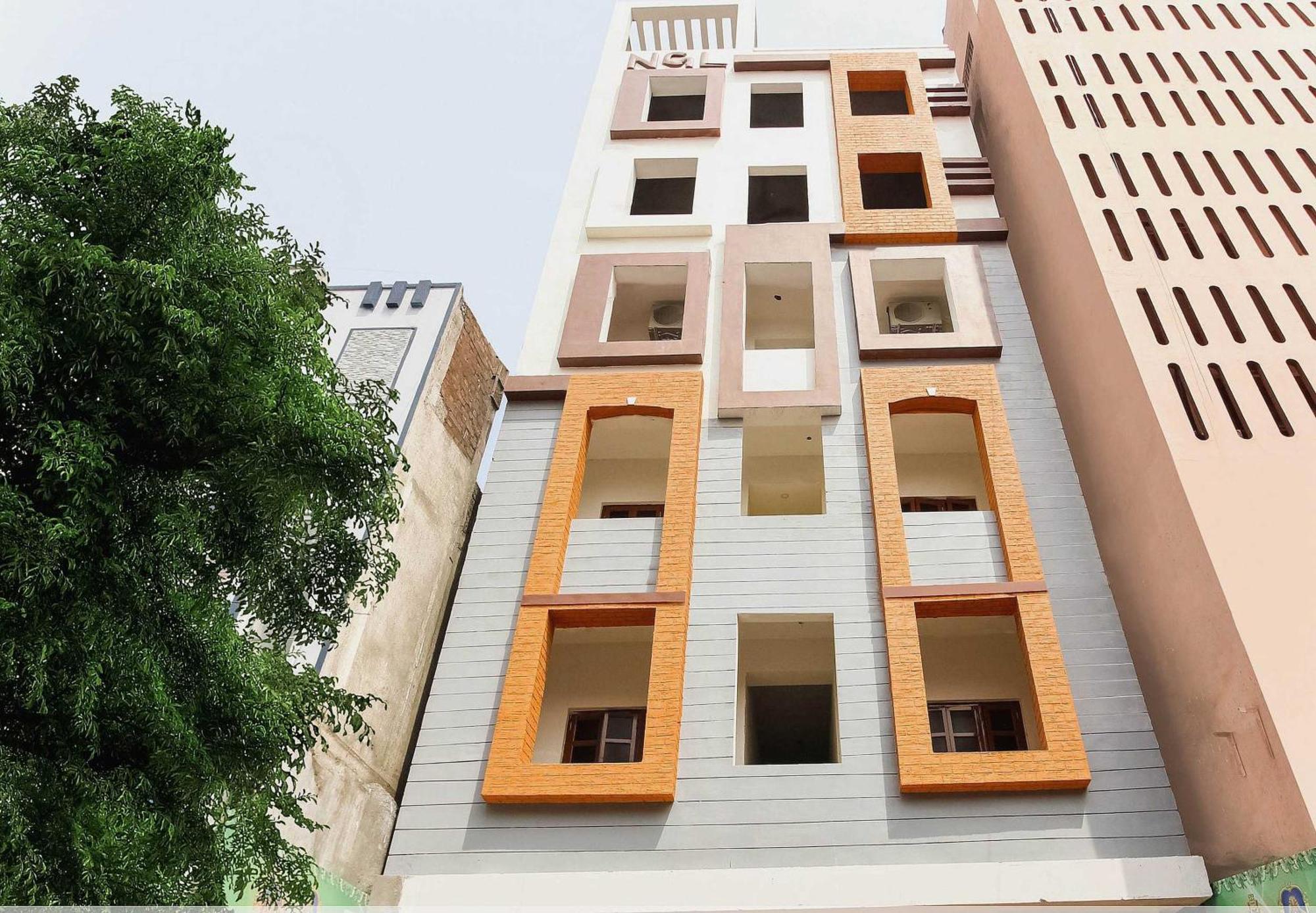 Collection O Sree Guru Lakshmi Residency 3*